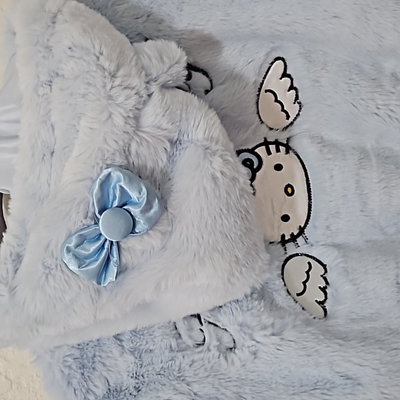 Hello Kitty and Friends faux fur coat size M NWT - Picture 3 of 14